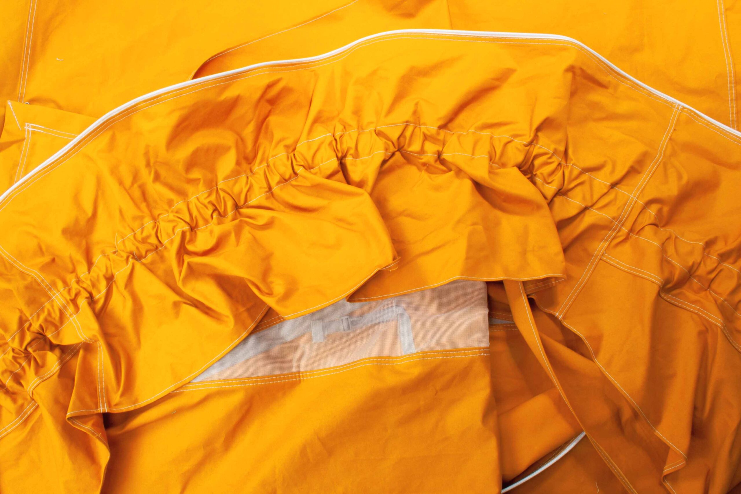 VW T2B Westfalia Tentdoek voor hefdak. Geel met 3 vensters. Kwaliteit A+ Uitmuntend Ten Cate doek! - Image 5