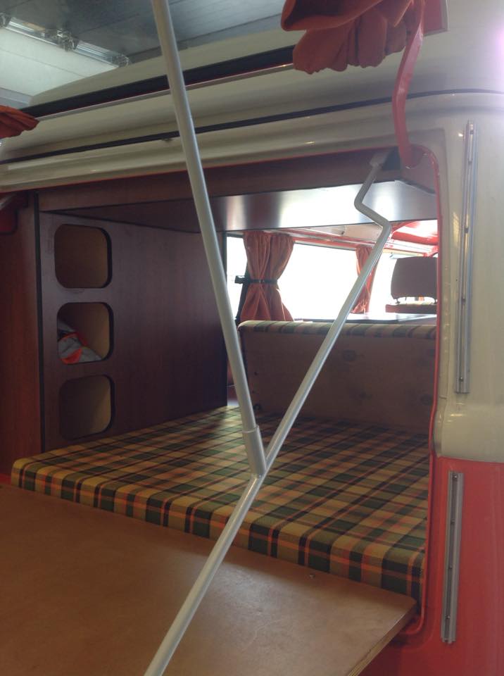 VW T2A T2B Achterkleptent stangenset. - Image 4