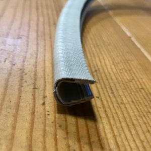 VW T2A Rubber U-Profiel met stalen kern. Grijs.