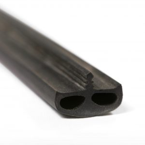 VW T2B Rubber W-Profiel voor afwerking van de kasten en tafel. Let Op! Momenteel niet op voorraad.