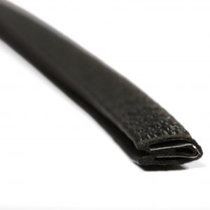 VW T2B Rubber U-Profiel met stalen kern voor afwerking van de gordijnlijsten.