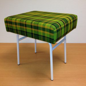 VW T2A T2B Westfalia bijzet krukje. Compleet. Groen-geel.