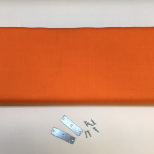 VW T2B Westfalia armsteun naast de slaapbank. Oranje.